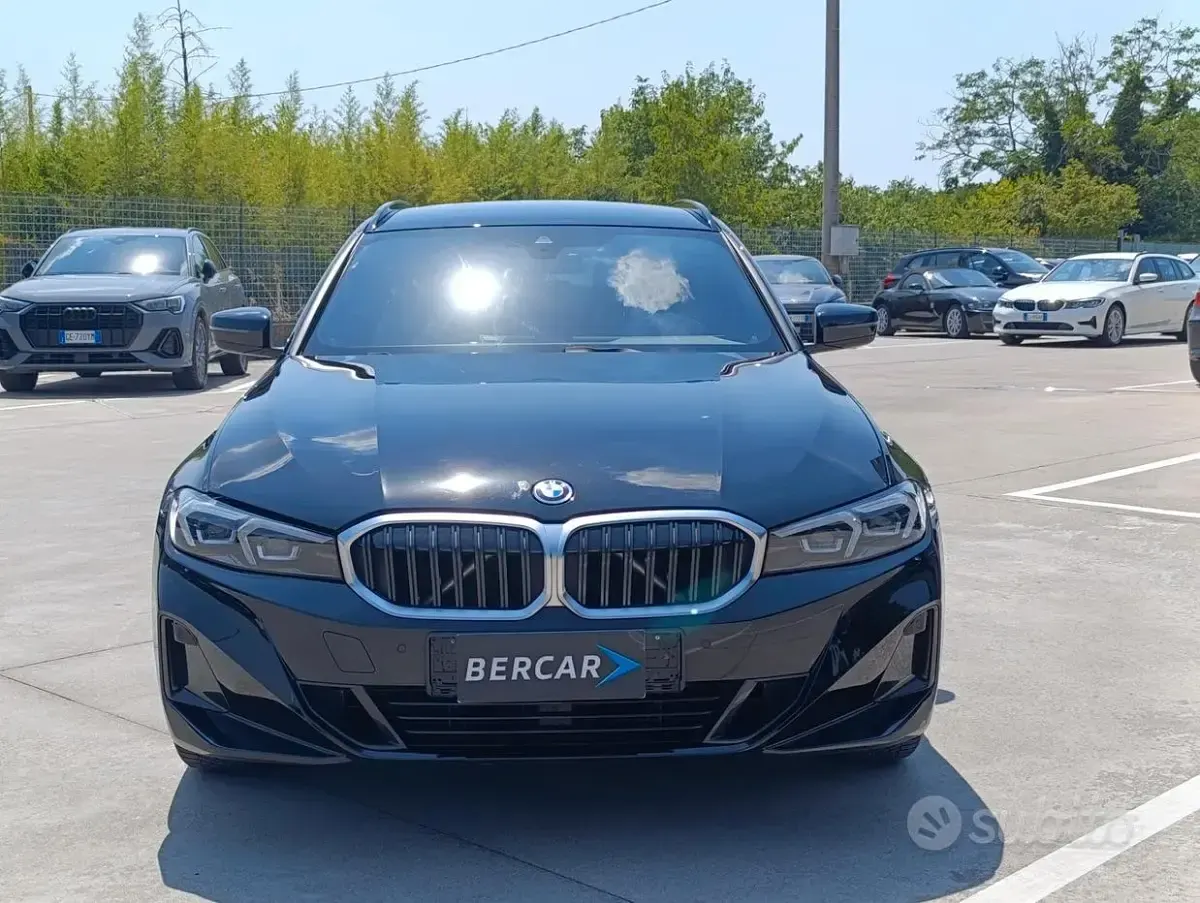 Usata BMW 330 Shadowline 184 CV (135 kW) 2022 Nero Station wagon