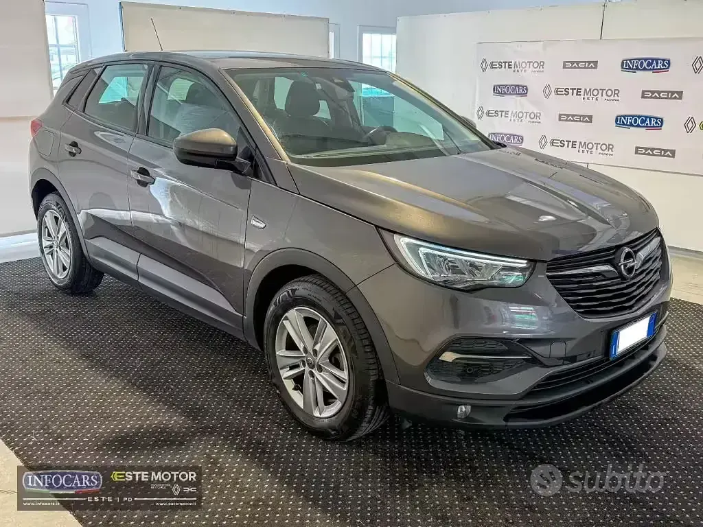Usata Opel Grandland X Business Edition 131 CV (96 kW) 2021 SUV