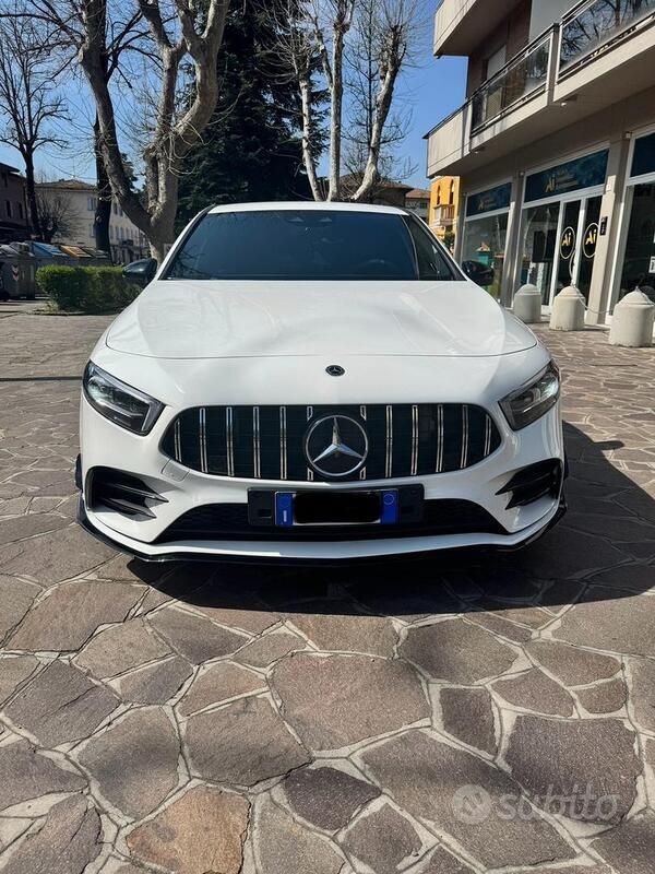 Usata 2022 Mercedes A35 AMG AMG Tre volumi | 32.000 € (Super prezzo) - Immagine 1/4