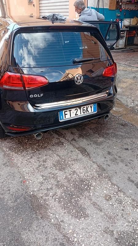 Usata VW Golf VII 105 CV (77 kW) 2013 Nero Utilitaria