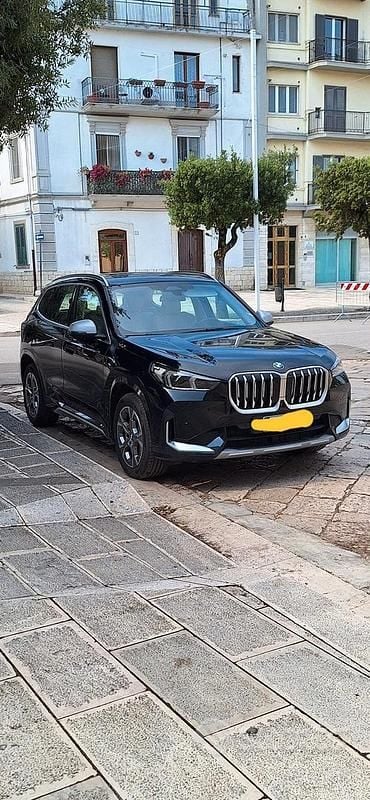 Usata BMW X1 150 CV (110 kW) 2023 Nero SUV