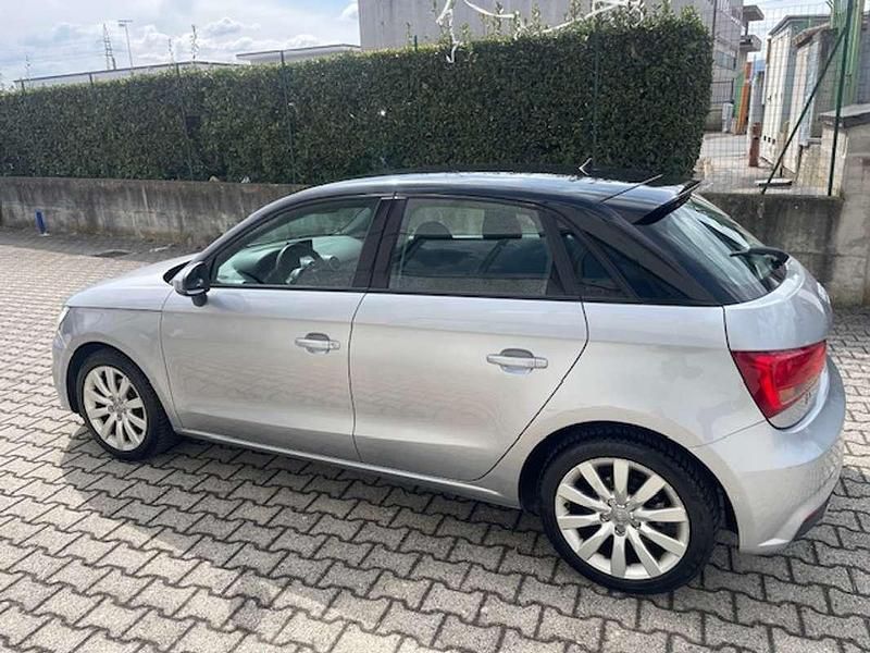 Usata Audi A1 Sportback Ambiente 90 CV (66 kW) 2017 Grigio Utilitaria