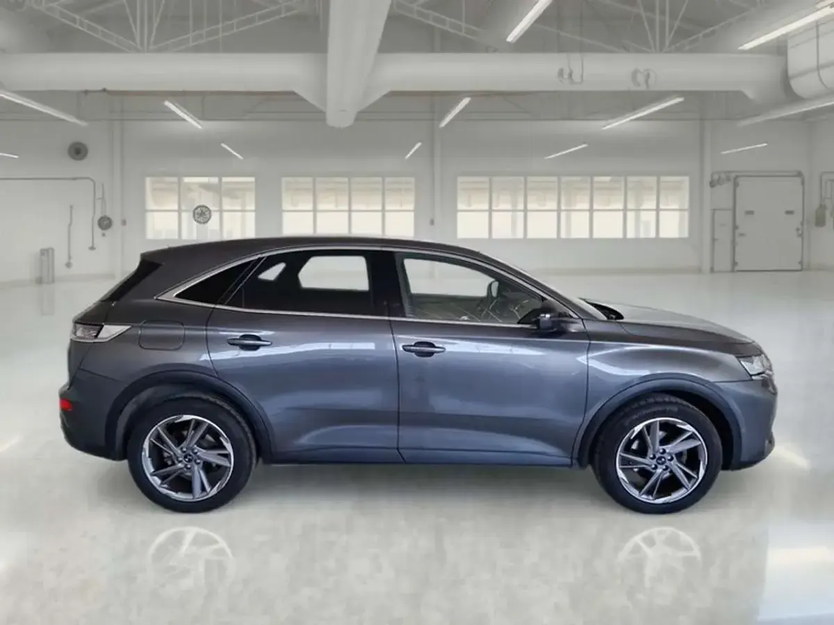 Usata DS Automobiles DS7 Crossback Business 131 CV (96 kW) 2022 Grigio SUV
