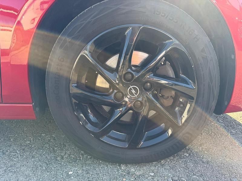 Usata Opel Corsa GS Line 101 CV (74 kW) 2020 Rosso/tetto nero Utilitaria