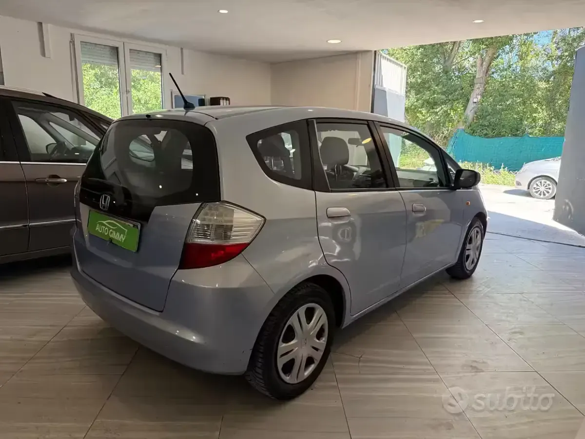 Usata Honda Jazz 90 CV (66 kW) 2009 Blu Utilitaria