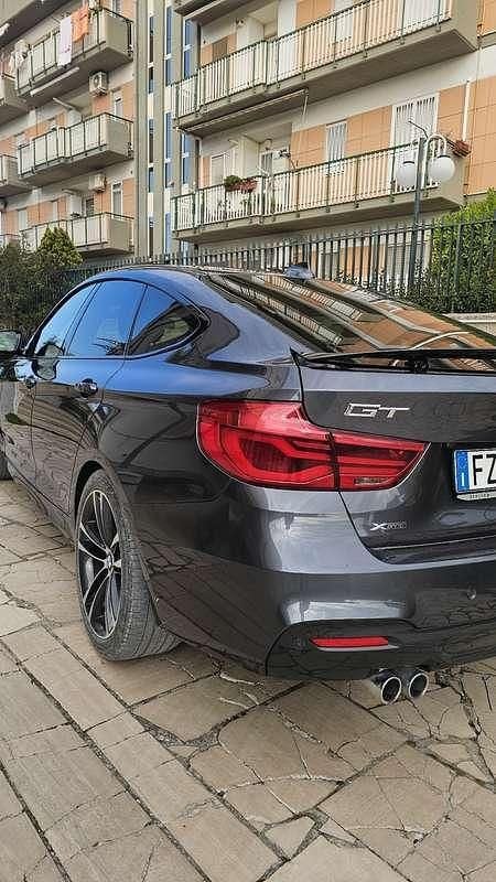 Usata BMW 320 Gran Turismo M Sport 190 CV (139 kW) 2019 Nero Berlina