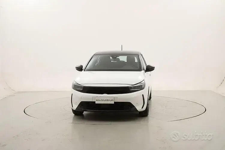 Usata Opel Corsa 101 CV (74 kW) 2025 Bianco Utilitaria