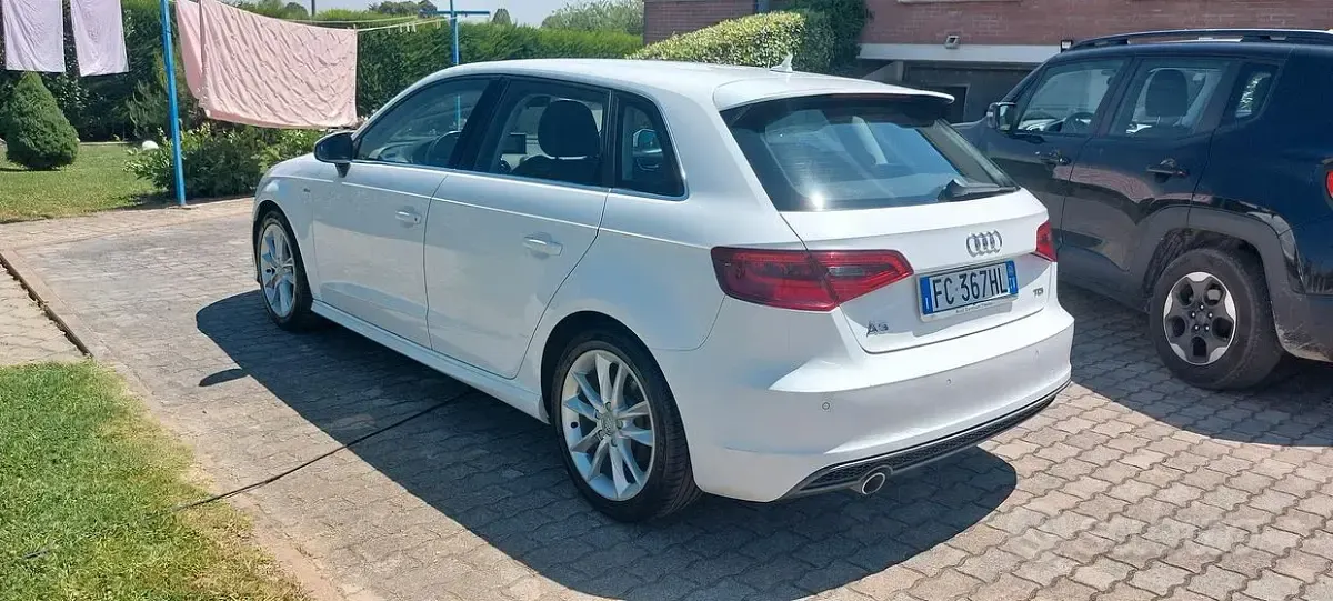 Usata Audi A3 S-Line 110 CV (80 kW) 2016 Bianco Berlina