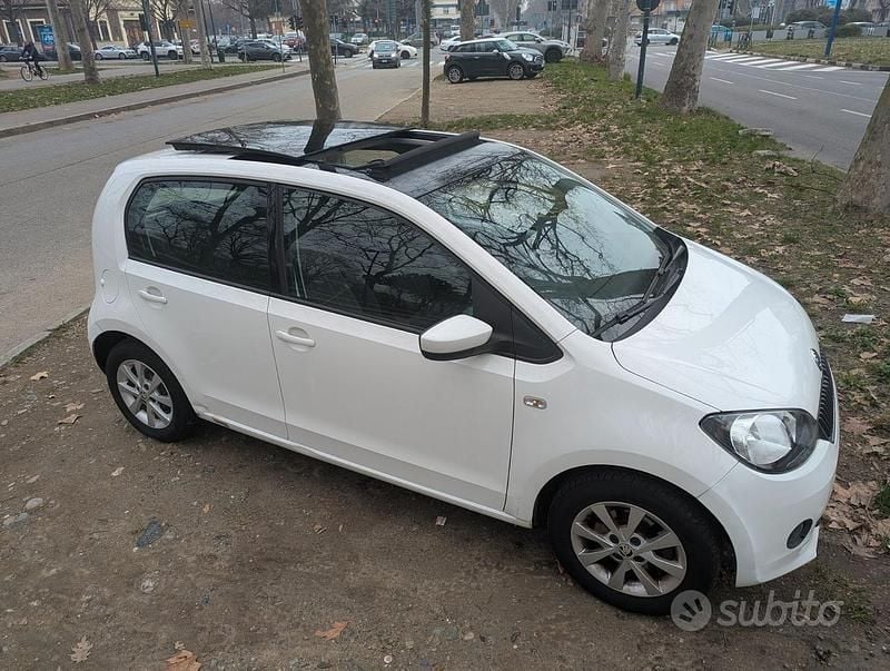 Usata Skoda Citigo Elegance 60 CV (44 kW) 2013 Bianco Utilitaria