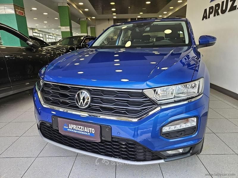 Usata VW T-Roc Style 150 CV (110 kW) 2021 Blu SUV