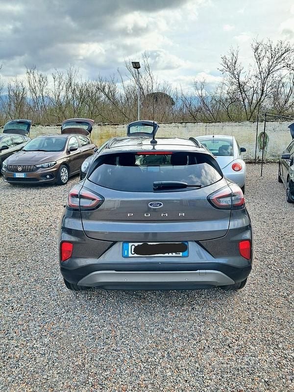 Usata Ford Puma Titanium 120 CV (88 kW) 2021 Grigio SUV