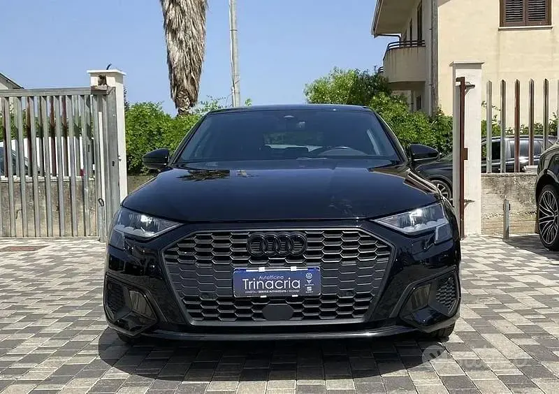 Usata Audi A3 Business 150 CV (110 kW) 2022 Nero Berlina