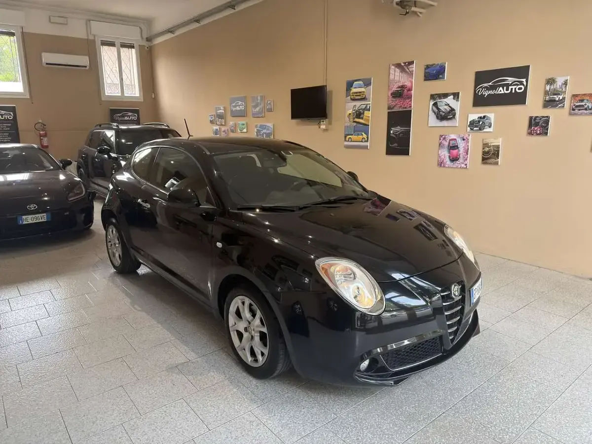 Usata Alfa Romeo MiTo Distinctive 95 CV (69 kW) 2013 Nero Utilitaria