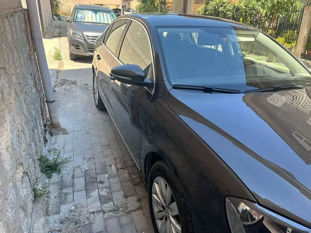 Usata VW Passat Comfortline 140 CV (102 kW) 2014 Marrone Berlina