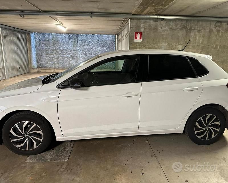 Usata VW Polo Life 95 CV (69 kW) 2021 Bianco Berlina