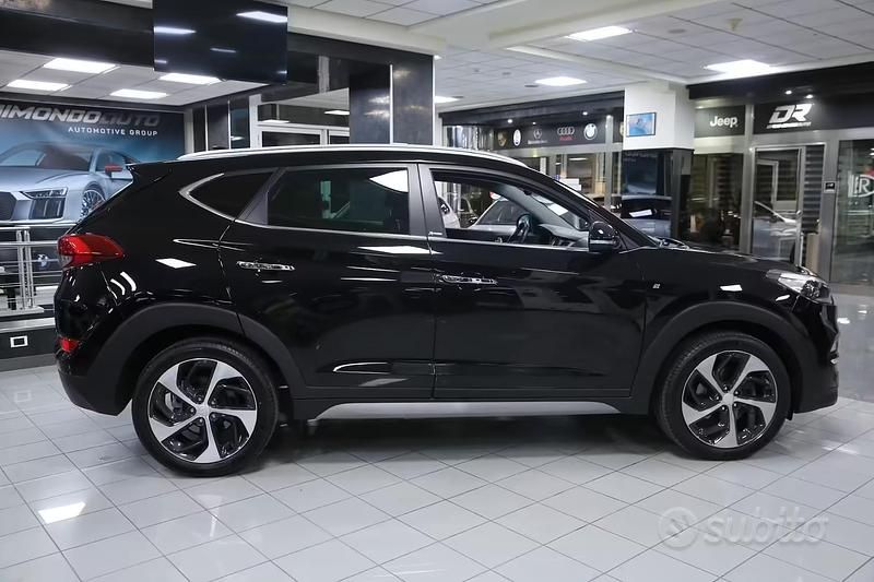 Usata Hyundai Tucson Xpossible 116 CV (85 kW) 2017 Nero SUV