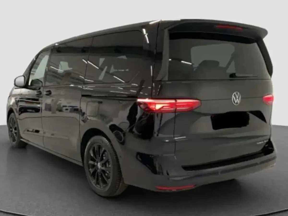 Usata VW Multivan Life 150 CV (110 kW) 2025 Weis Monovolume