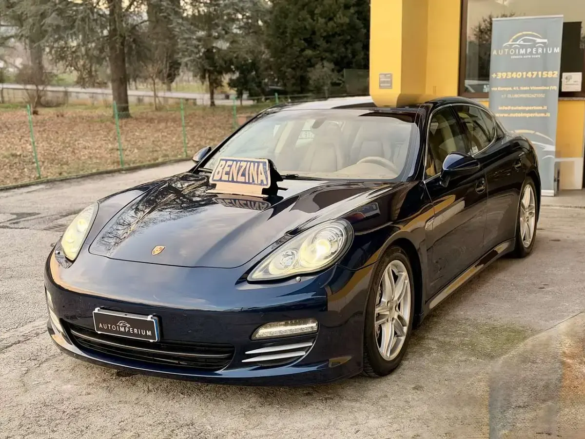 Usata Porsche Panamera 400 CV (294 kW) 2010 Utilitaria