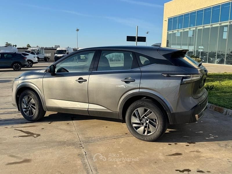 Nuova Nissan Qashqai Acenta 140 CV (102 kW) 2026 Gray SUV