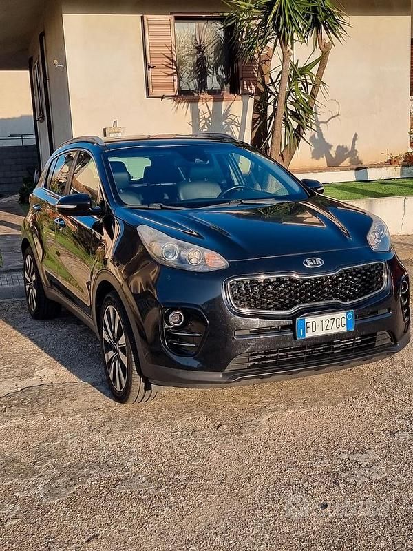 Usata Kia Sportage 116 CV (85 kW) 2016 Nero SUV