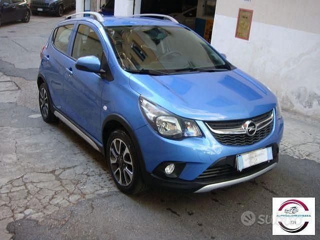 Blu Usata 2018 Opel Karl Rocks Due volumi | 9900 € (Buon prezzo) - Immagine 1/4