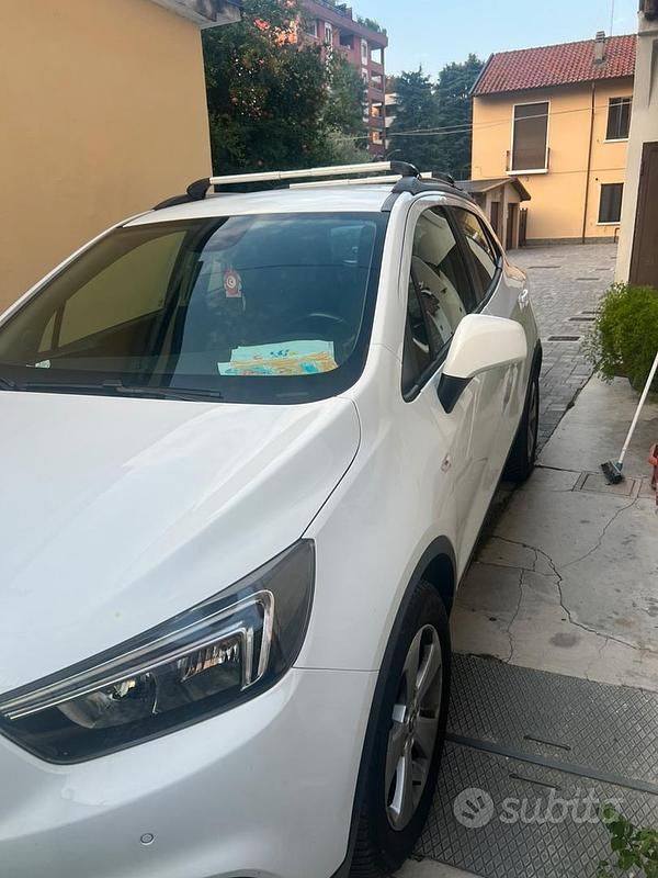 Bianco Usata 2018 Opel Mokka X SUV | 8500 € (Ottimo prezzo) - Immagine 1/4