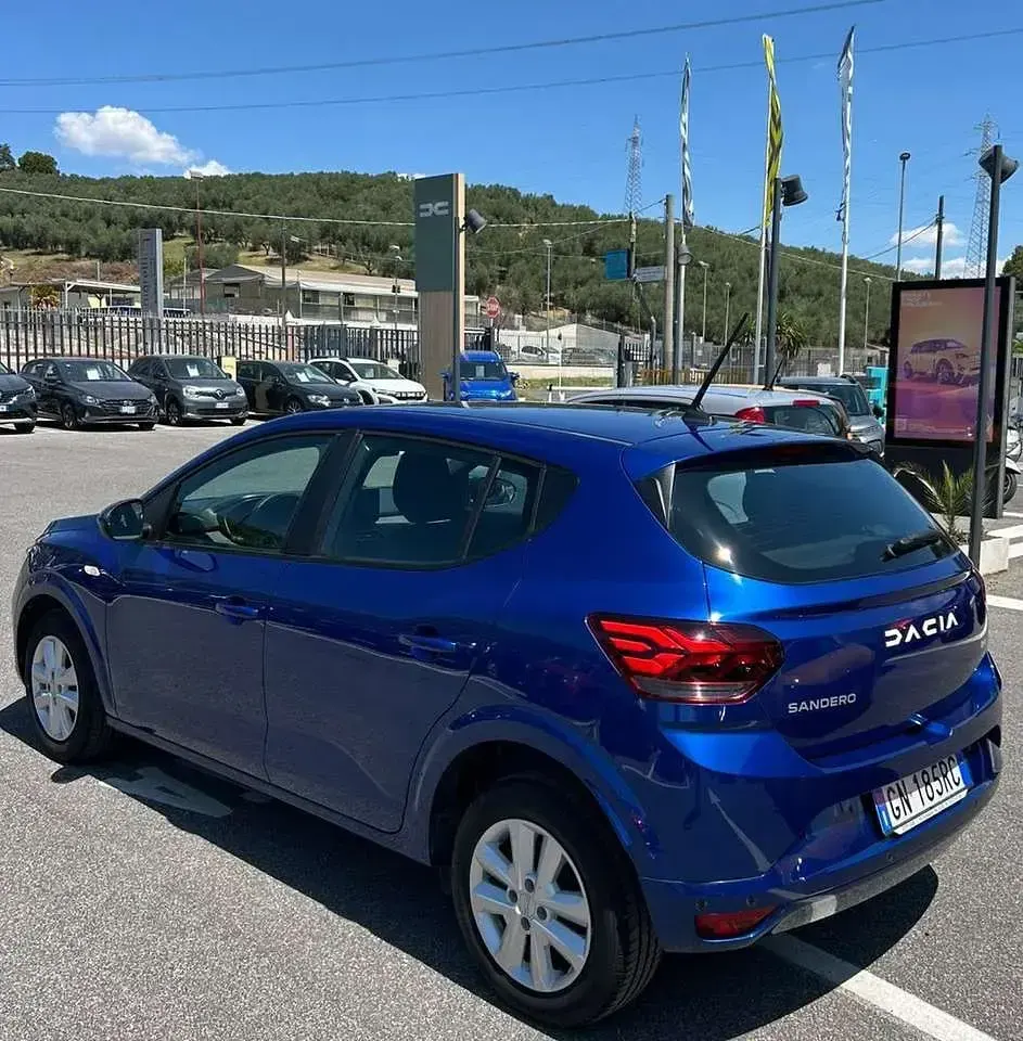Usata Dacia Sandero Expression 91 CV (66 kW) 2023 Blu/azzurro Berlina