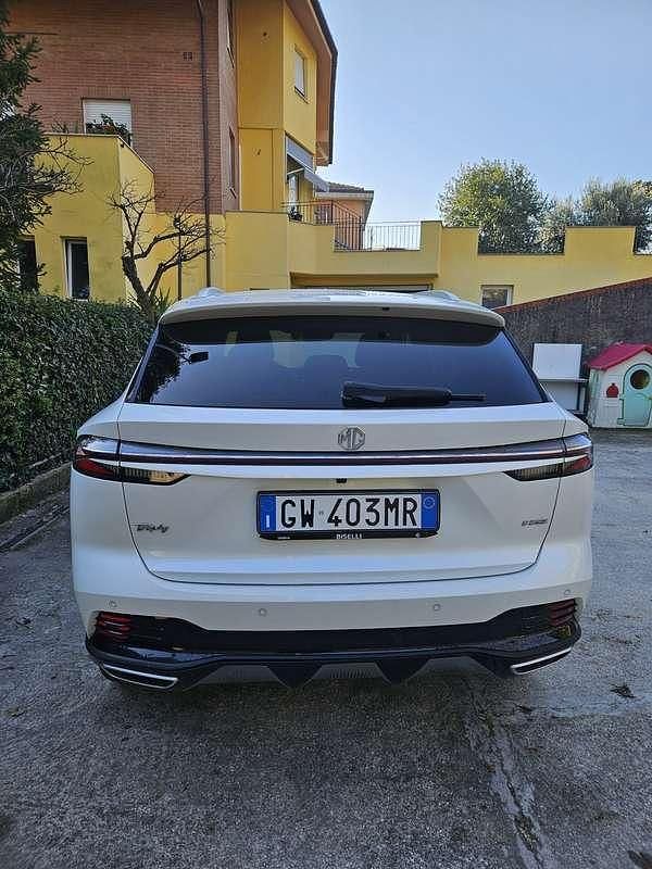 Usata MG HS Luxury 162 CV (119 kW) 2024 Bianco SUV