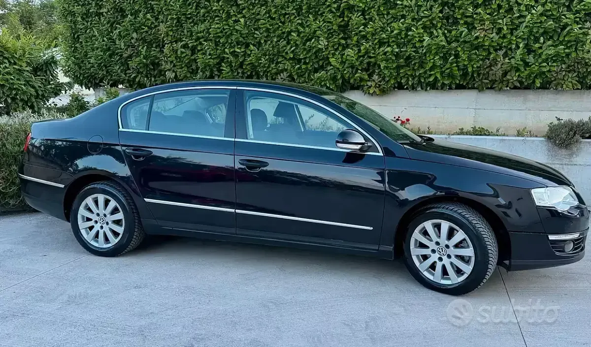 Usata VW Passat Comfortline 150 CV (110 kW) 2009 Nero Berlina