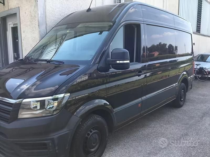 Gebraucht VW Crafter 140 PS (102 kW) 2018 Braun Van