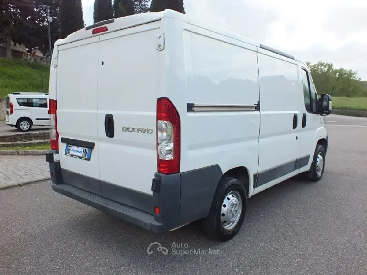 Occasion Fiat Ducato 33 131 ch (96 kW) 2014 Blanc Van