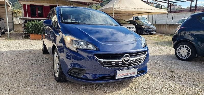 Blu Usata 2018 Opel Corsa Cosmo Tre volumi | 7500 € (Ottimo prezzo) - Immagine 1/4