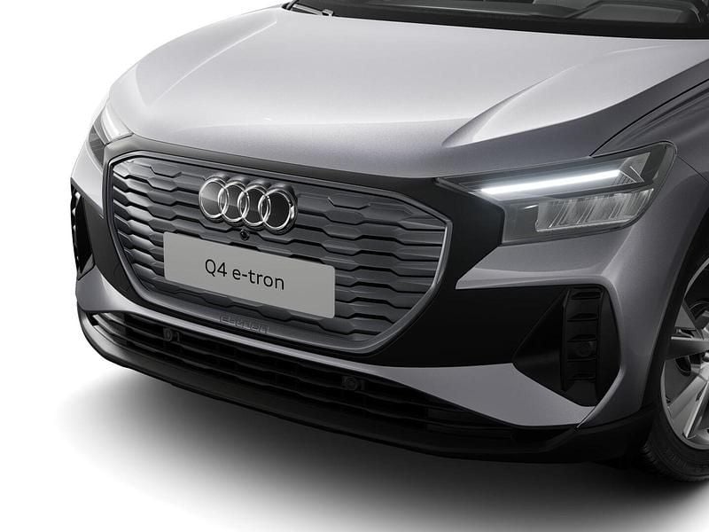 Nuova Audi Q4 Sportback e-tron Business 88 kW (121 CV) 2025 Argento SUV