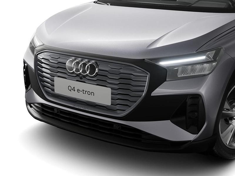 Nuova Audi Q4 Sportback e-tron Business 88 kW (121 CV) 2025 Argento SUV