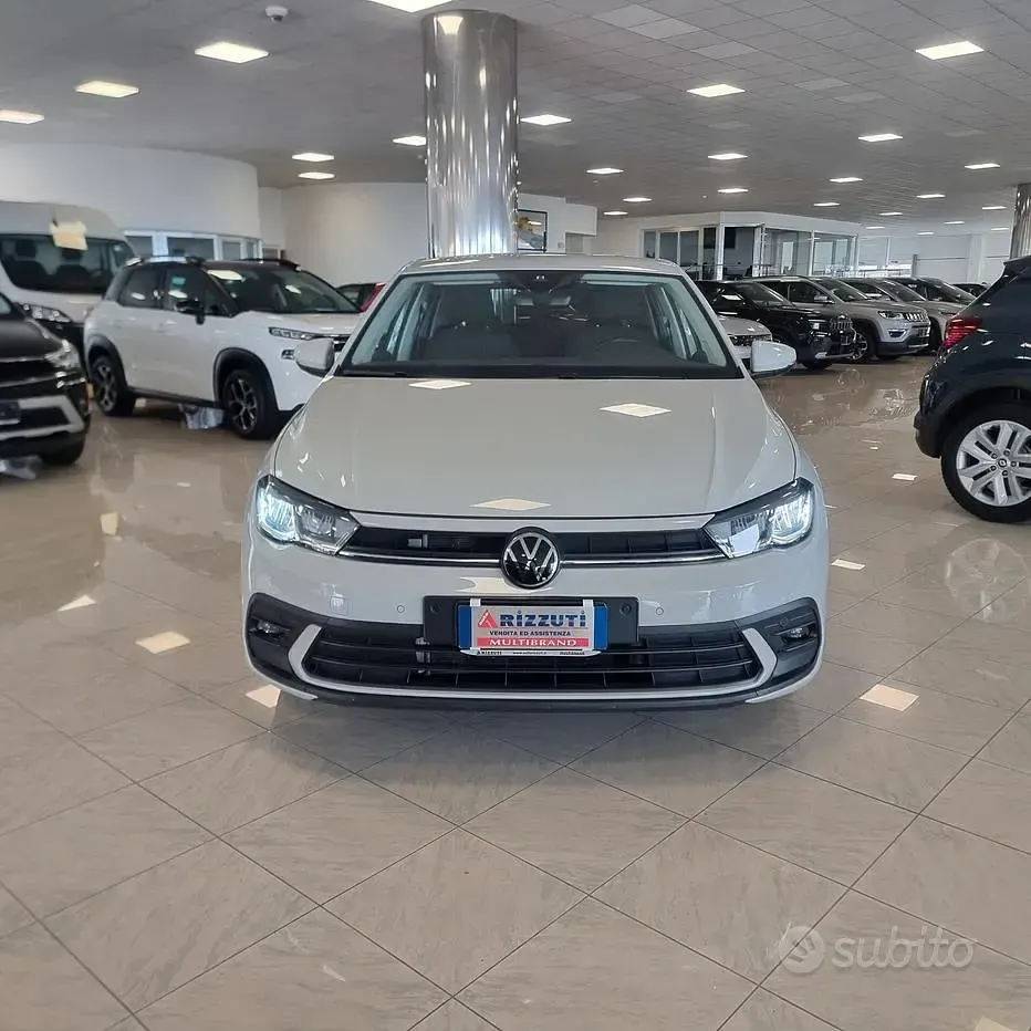 Usata VW Polo Edition 95 CV (69 kW) 2024 Grigio Utilitaria