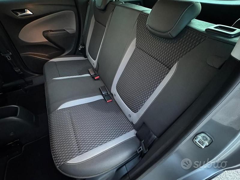 Usata Opel Crossland X 100 CV (73 kW) 2020 Grigio SUV