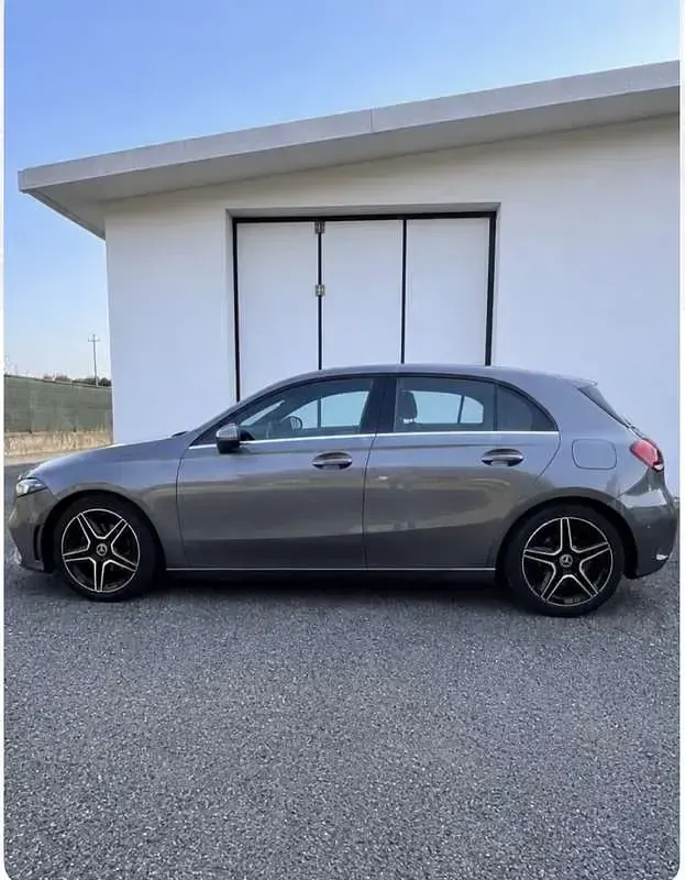 Usata Mercedes CLA180 Premium 116 CV (85 kW) 2019 Coupé