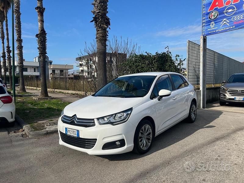 Usata Citroën C4 Business Class 100 CV (73 kW) 2017 Bianco Station wagon