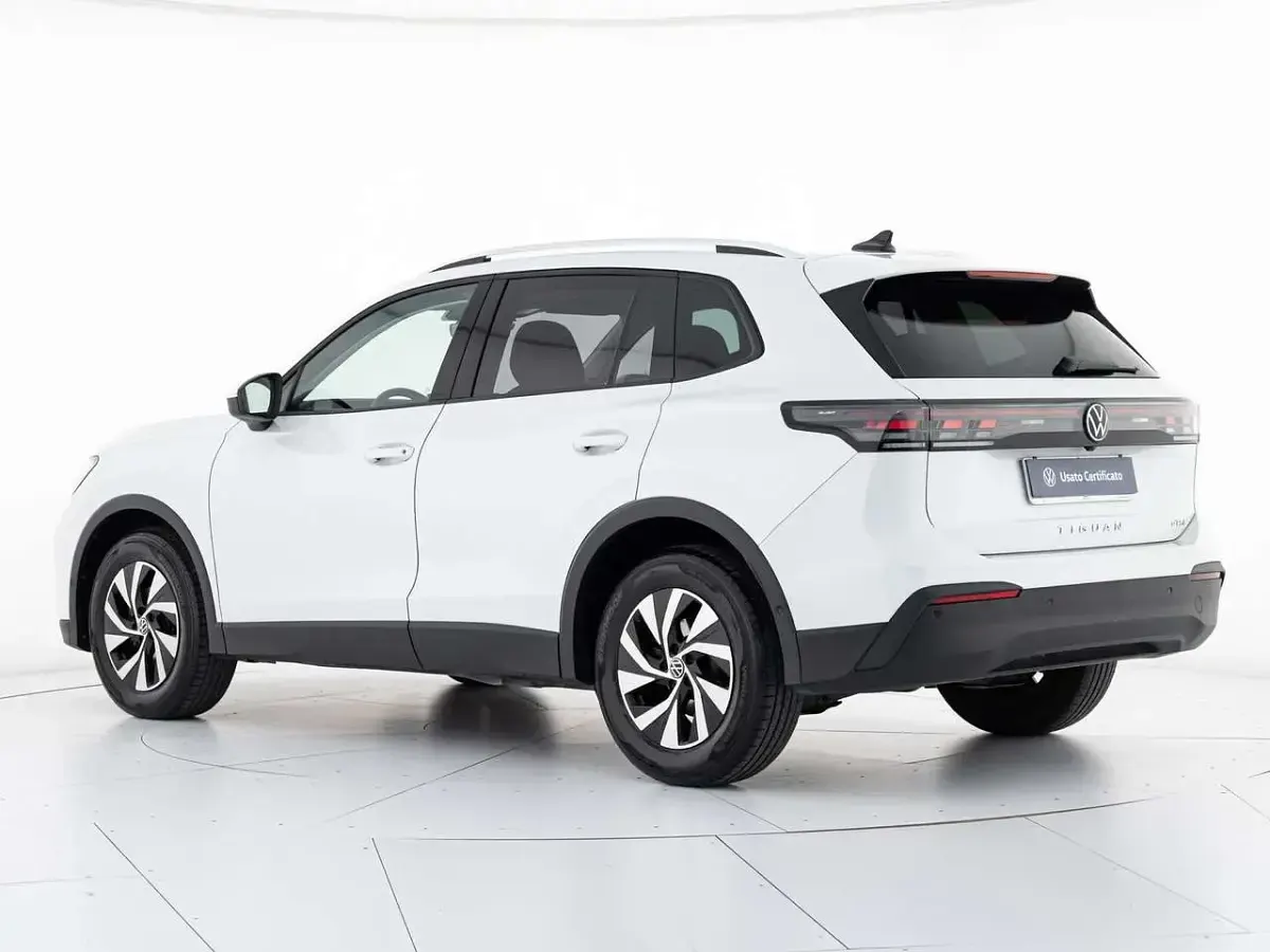 Usata VW Tiguan Edition 150 CV (110 kW) 2024 Bianco SUV