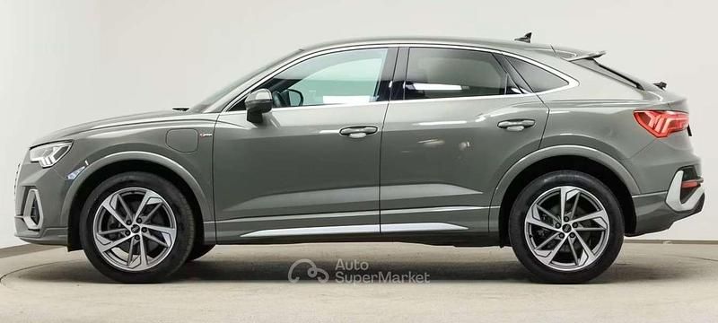 Usata Audi Q3 Sportback S-Line 150 CV (110 kW) 2022 Grigio SUV