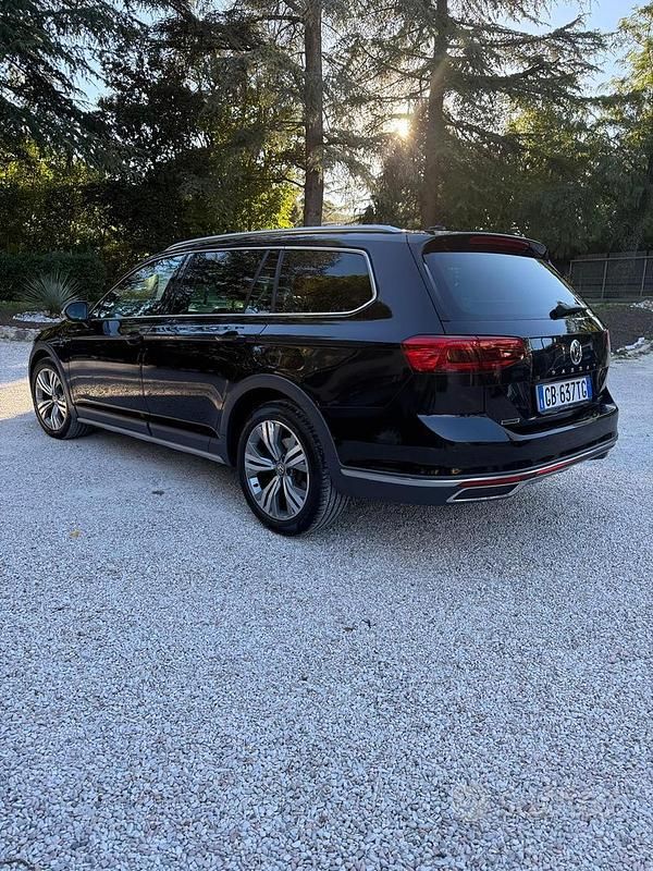 Usata VW Passat Alltrack 190 CV (139 kW) 2020 Nero Station wagon