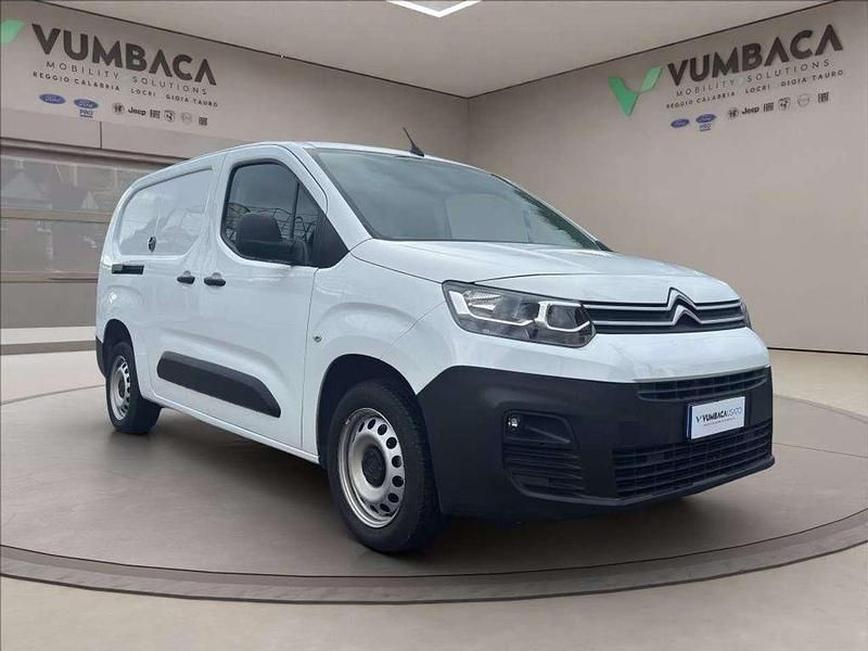 Usata Citroën Berlingo 102 CV (75 kW) 2021 Bianco Monovolume