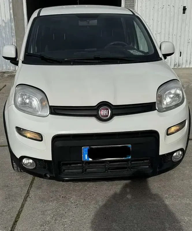 Usata Fiat Panda Lounge 69 CV (50 kW) 2016 Utilitaria