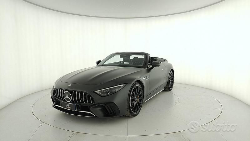 Usata Mercedes SL63 AMG Premium 585 CV (430 kW) 2024 Grigio grafite magno Cabrio