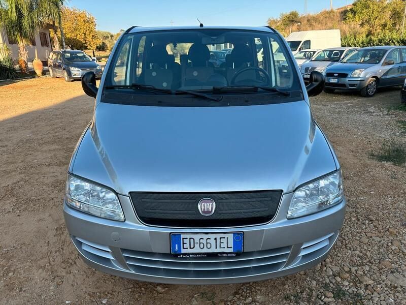 Usata Fiat Multipla Active 120 CV (88 kW) 2010 Argento Monovolume
