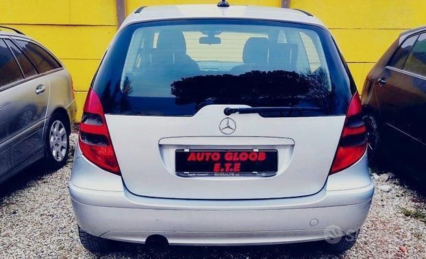 Usata Mercedes A160 Elegance 82 CV (60 kW) 2007 Argento Berlina