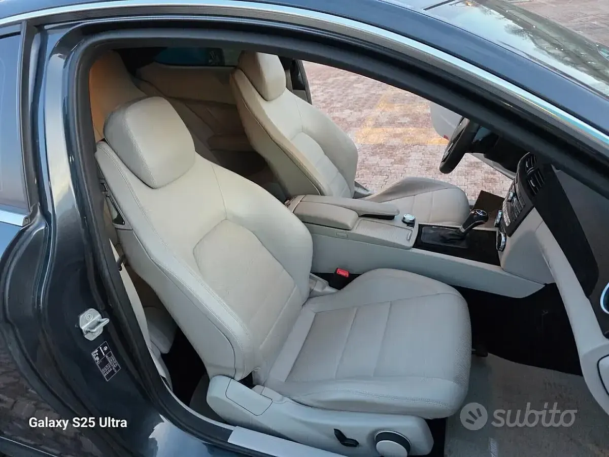 Usata Mercedes C220 Premium 170 CV (125 kW) 2012 Grigio Coupé