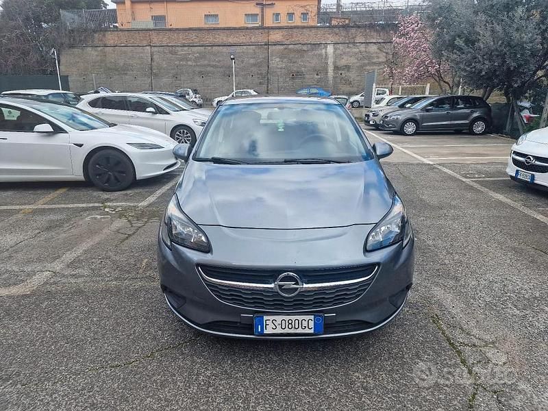 Usata Opel Corsa 90 CV (66 kW) 2018 Grigio Utilitaria