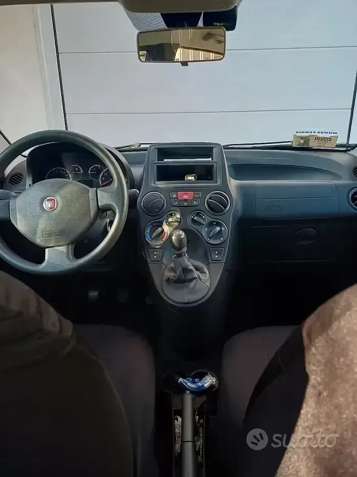 Usata Fiat Panda 69 CV (50 kW) 2010 Rosso Utilitaria