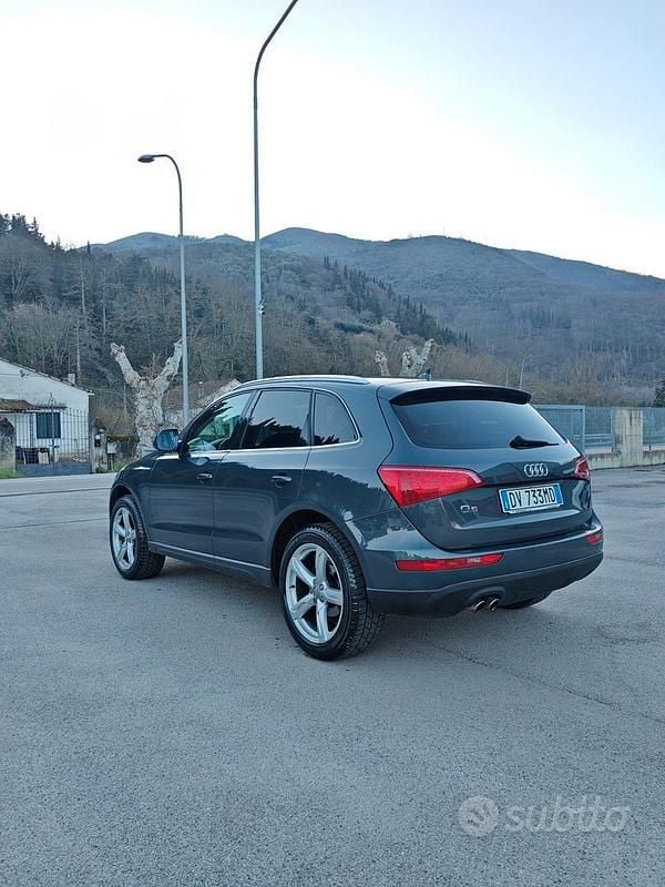 Usata Audi Q5 170 CV (125 kW) 2009 Grigio SUV